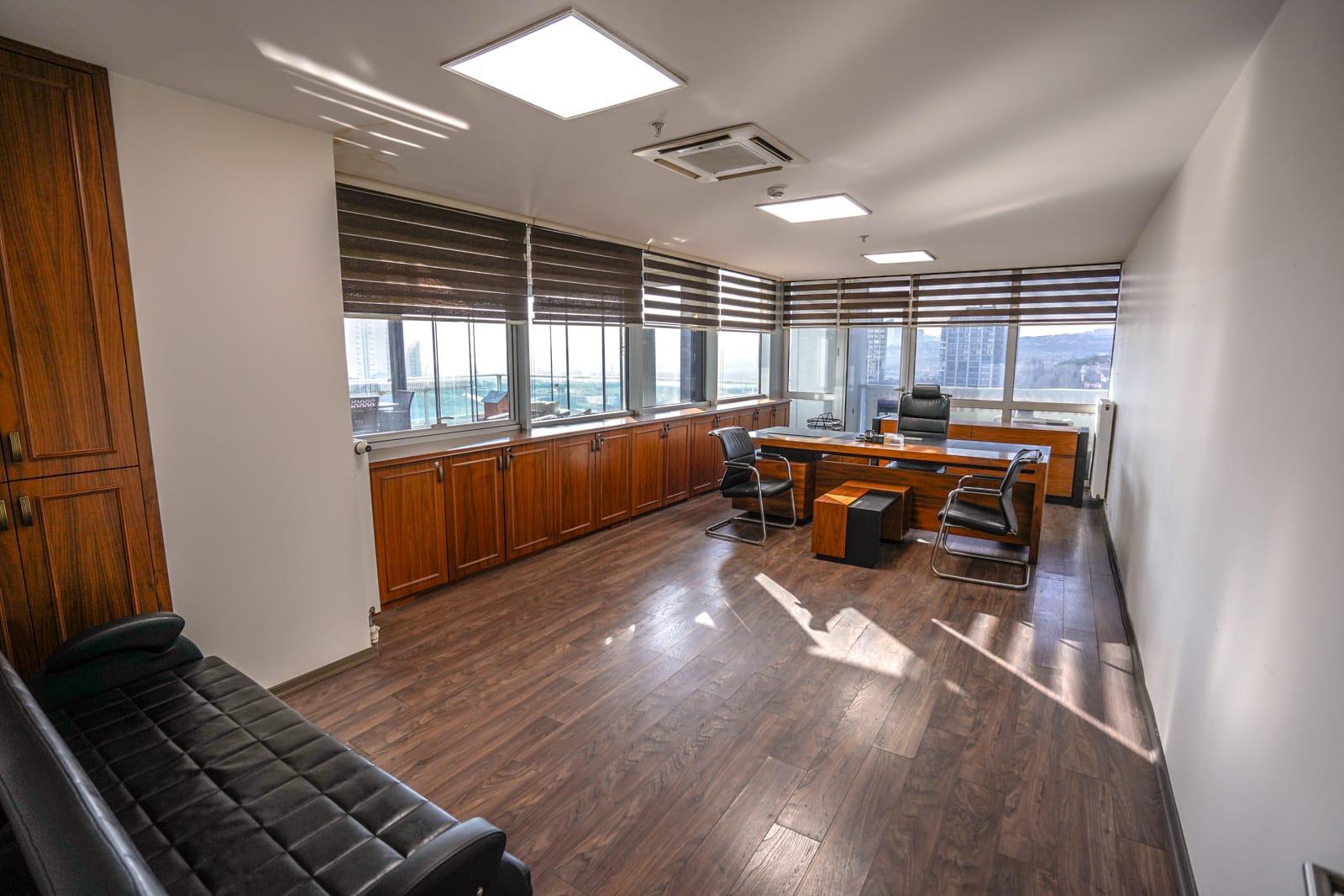 19d11502-fd43-4ae2-b719-af6f05ddb190