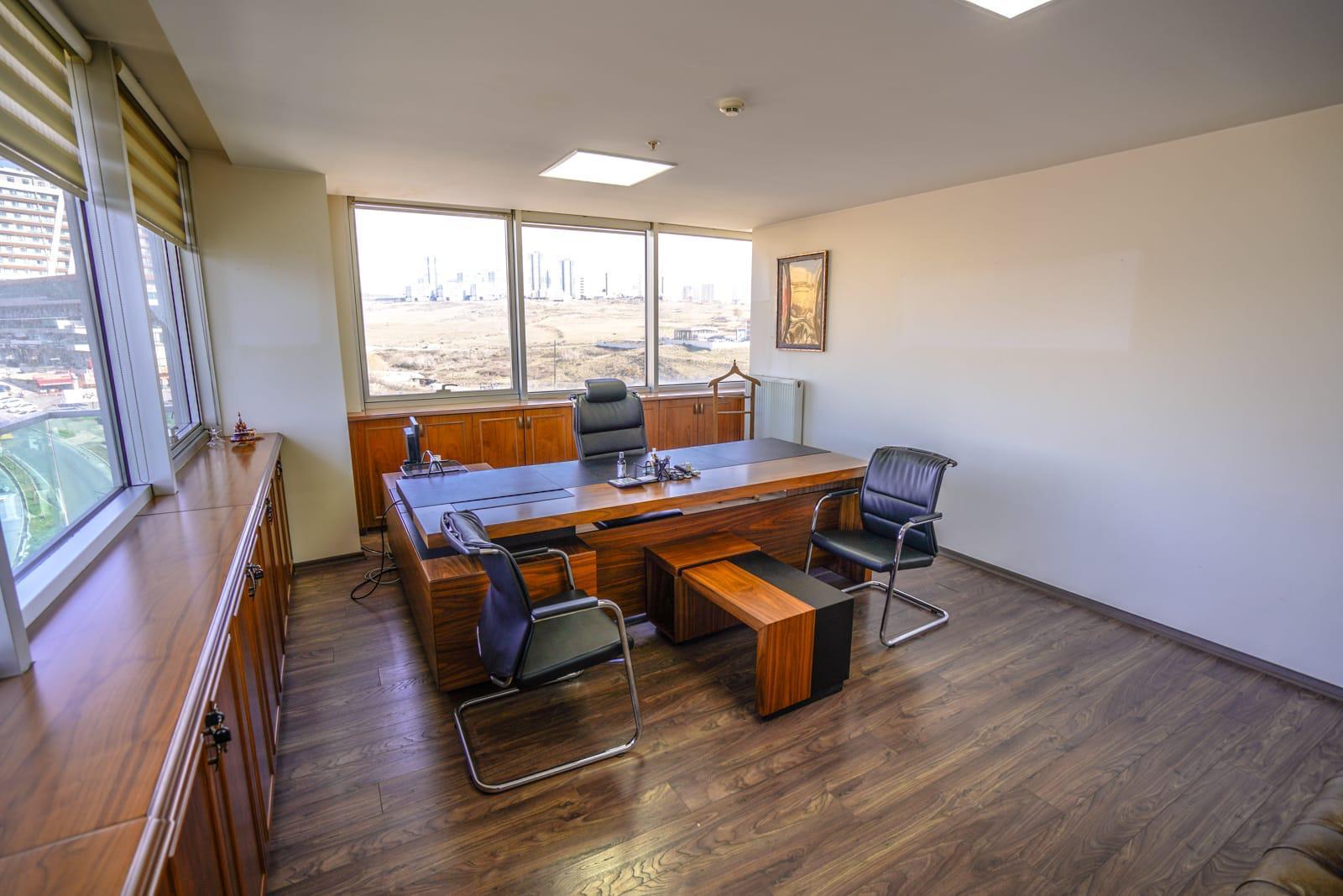 77c3c3c8-17e0-4210-94bd-4f6972e76eba