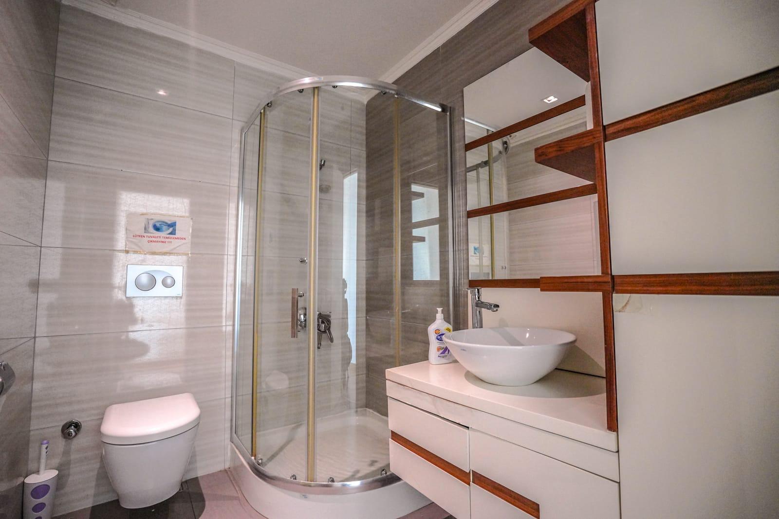 ba0db4ff-f790-4baa-a5fe-fcccc79291f9