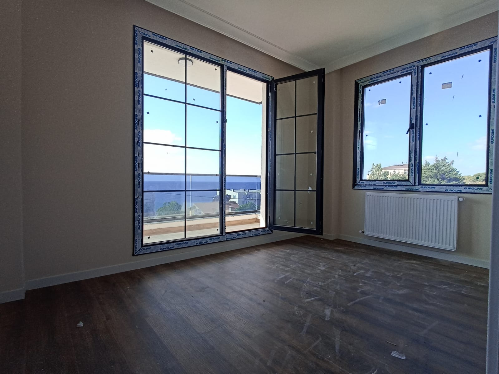 df5b2c6a-d325-4b2c-bd9c-7594da58fea3